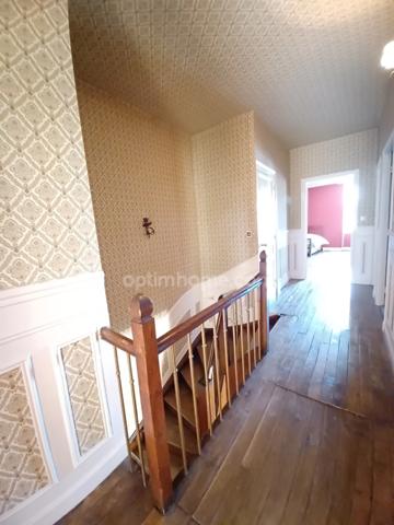 A VENDRE MAISON BOURGEOISE 4 CHAMBRES, JARDINS, GARAGE, SANS VIS A VIS!!