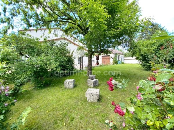 A VENDRE MAISON BOURGEOISE 4 CHAMBRES, JARDINS, GARAGE, SANS VIS A VIS!!