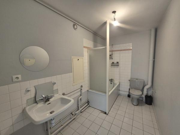 Appartement à vendre |  Montluçon |  1 pièce | 32,9 m²