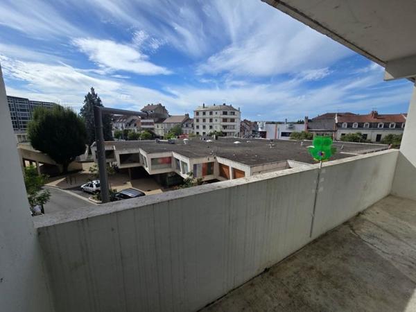 Appartement à vendre |  Montluçon |  1 pièce | 32,9 m²