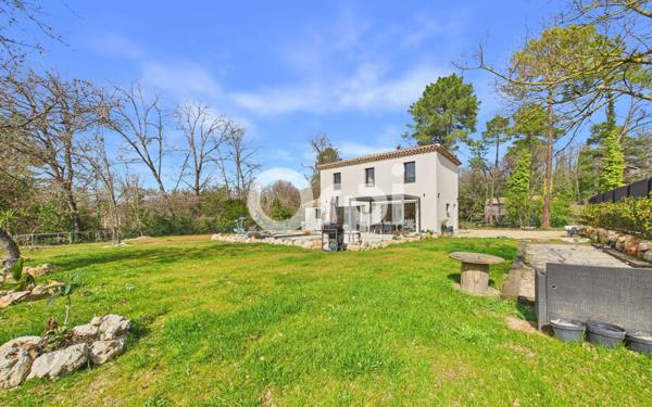 Maison à vendre    4 pièces • 104,11 m2 Callian