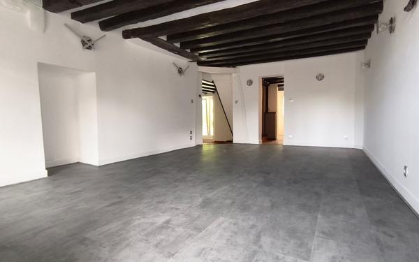 Maison à vendre    4 pièces • 118 m2 Saint-Cyr-sur-Morin