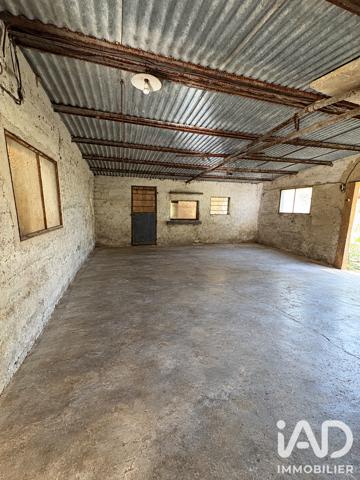 Maison à vendre 9 pièces 110 m² Entraigues-sur-la-Sorgue