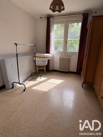 Maison à vendre 9 pièces 110 m² Entraigues-sur-la-Sorgue
