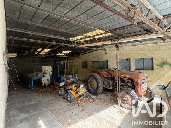 Maison à vendre 9 pièces 110 m² Entraigues-sur-la-Sorgue