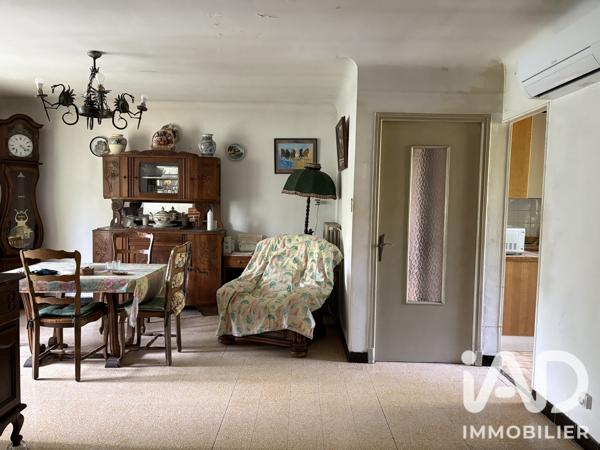 Maison à vendre 9 pièces 110 m² Entraigues-sur-la-Sorgue