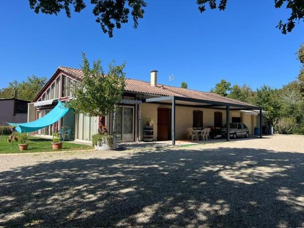 Maison à vendre |  Saint-André-de-Cubzac |  3 pièces | 91 m²