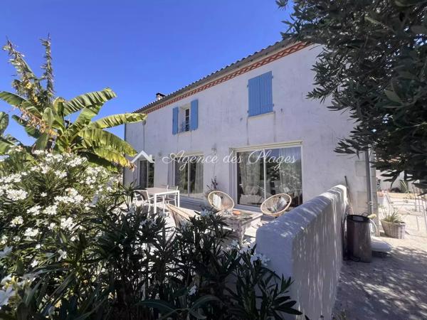 MAISON A CORME-ECLUSE