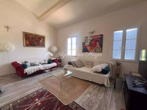 MAISON A CORME-ECLUSE