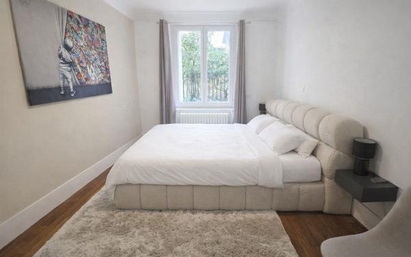 Appartement à vendre    3 pièces • 69,73 m2 Levallois-Perret