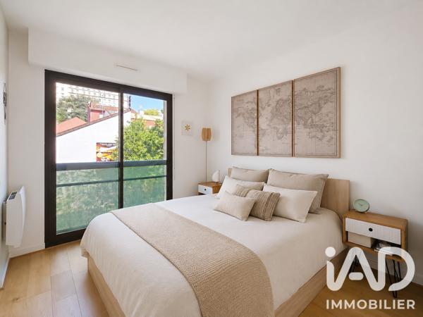 Location appartement 4 pièces 78 m² Suresnes