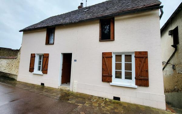 Maison à vendre    4 pièces • 89 m2 Château-Renard