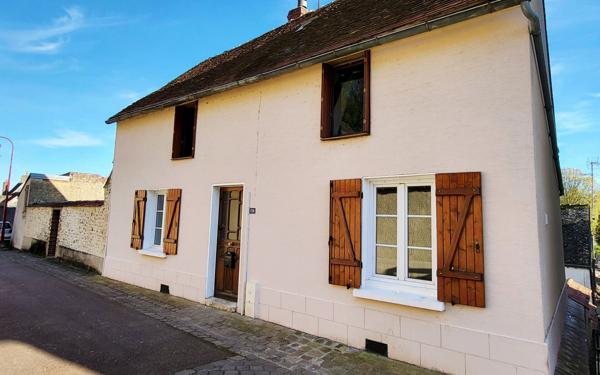 Maison à vendre    4 pièces • 89 m2 Château-Renard