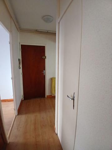 Appartement T3 au 1er étage de 63m2