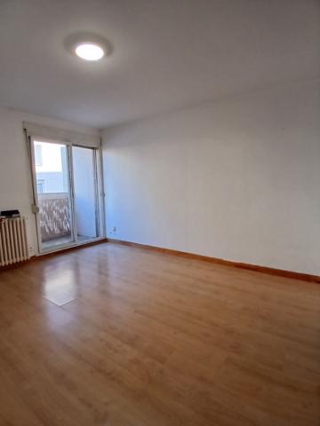 Appartement T3 au 1er étage de 63m2