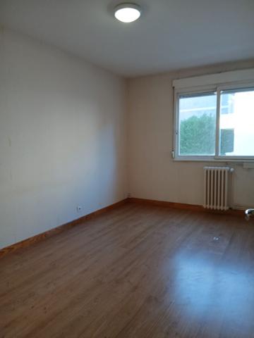 Appartement T3 au 1er étage de 63m2