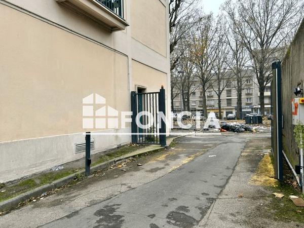 Location Parking 10 m² - RUE SAINT SEVER Rouen 76100