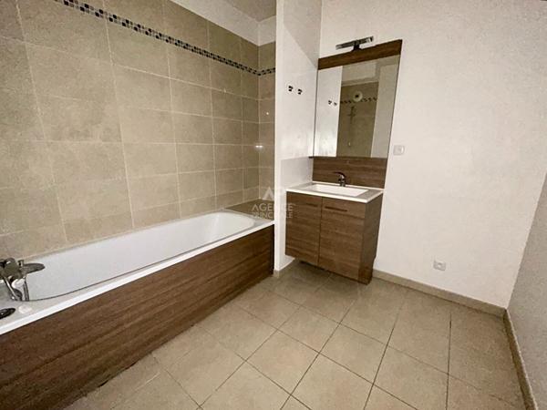 Appartement Acheres 3 pièce(s) 71.13 m2 €269 000 ** - Référence 8934