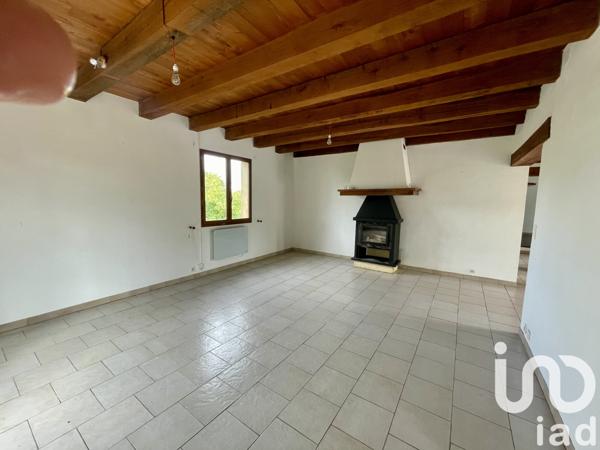House for sale 6 rooms 200 m² Saint-André-d'Allas