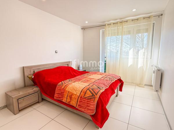 Bel Appartement T3/T4 72m² - Rénové, Isolé avec Cave