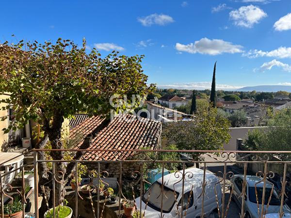 CAUMONT SUR DURANCE : ensemble immobilier et terrain à bâtir