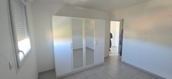 Appartement type 2 avec parking MARSEILLE (13015) vue dégagée