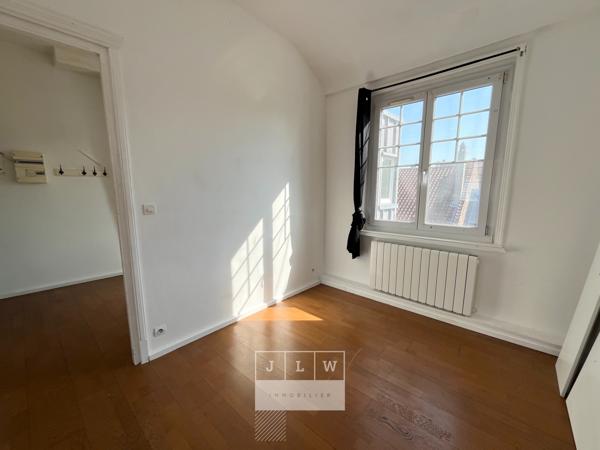 LILLE HYPER CENTRE - Appartement 33m² dernier étage