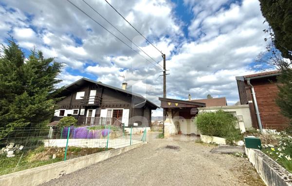 Chalet 7 pièces avec dépendance