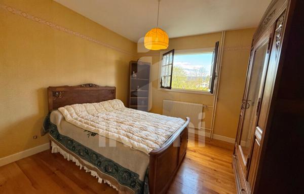 Chalet 7 pièces avec dépendance