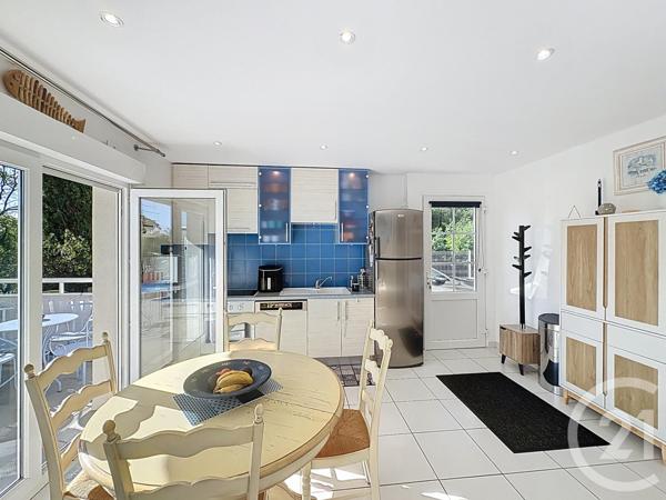 Appartement F3 à vendre  3 pièces - 55,01 m2 CAVALAIRE SUR MER - 83