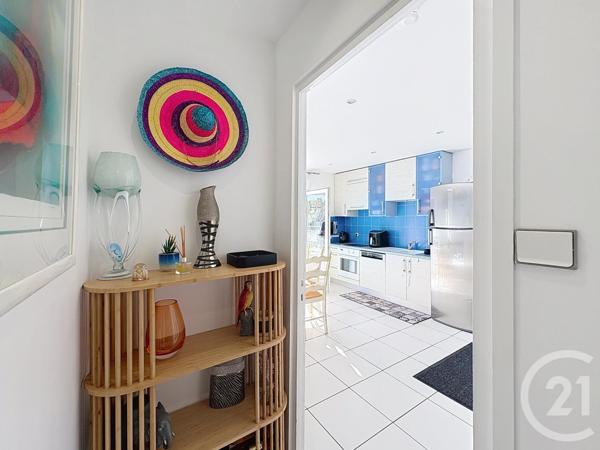 Appartement F3 à vendre  3 pièces - 55,01 m2 CAVALAIRE SUR MER - 83