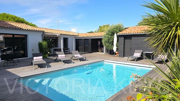 Villa à vendre avec piscine - Les Portes en Ré