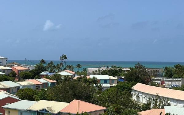 Appartement à vendre    3 pièces •  Le Gosier