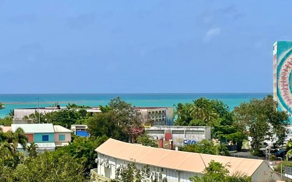 Appartement à vendre    3 pièces •  Le Gosier