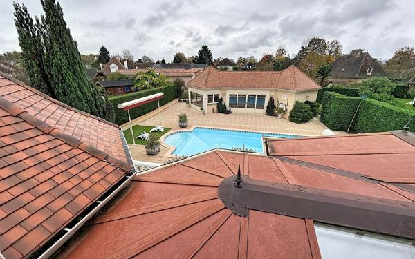 Maison à vendre    6 pièces • 266 m2 Lescar