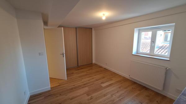 T4 DUPLEX