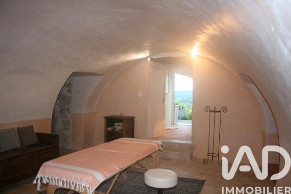 Maison à vendre 30 pièces 1 000 m² Saint-Denis-lès-Martel