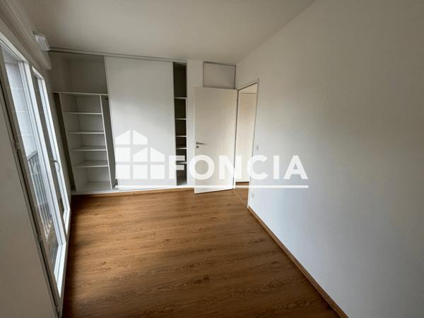Location Appartement 3 pièces 58.4 m² - CARRE ALEXANDRA - 115 AVENUE VICTOR CHATENAY - A12 Angers 49000