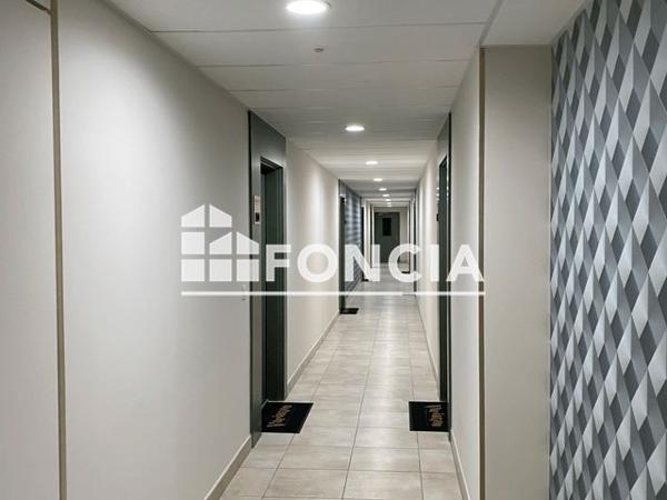 Location Appartement 3 pièces 63.3 m² - 614 CHEMIN DU PONT DES ILES Nimes 30000