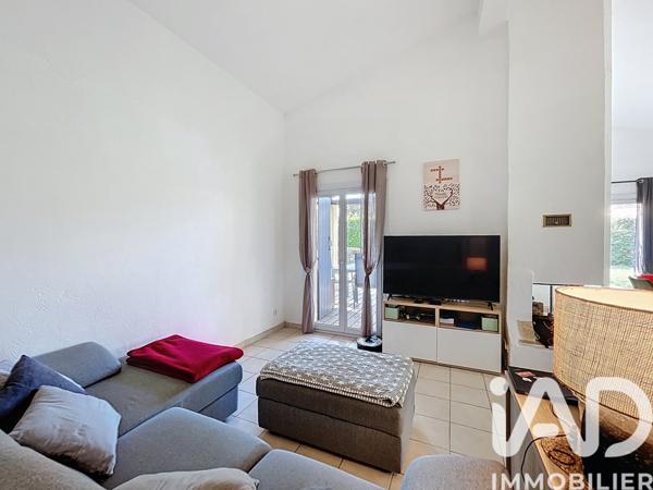 Maison à vendre 4 pièces 95 m² Tourrettes