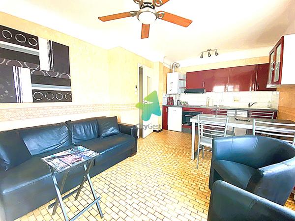 APPARTEMENT + GARAGE + PARKING
