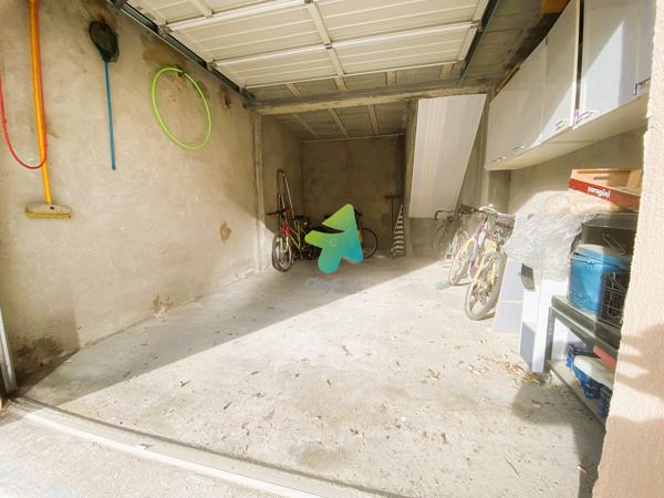 APPARTEMENT + GARAGE + PARKING