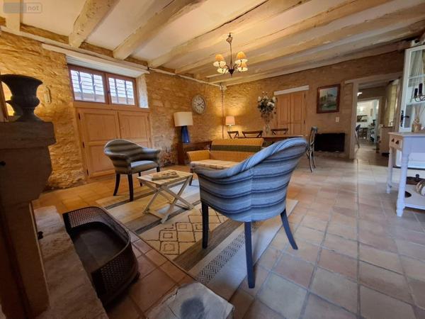 Maison de maître à vendre à Saint-Cyprien en Dordogne (24220), ref : 18113/136