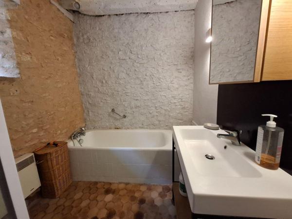 Maison de maître à vendre à Saint-Cyprien en Dordogne (24220), ref : 18113/136