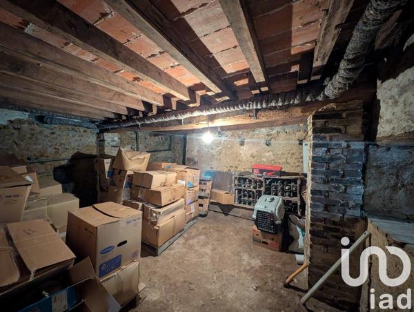 Maison de ville 5 pièces de 111 m² à La Ferté-Loupière (89110)