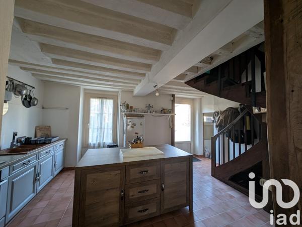 Maison de ville 5 pièces de 111 m² à La Ferté-Loupière (89110)