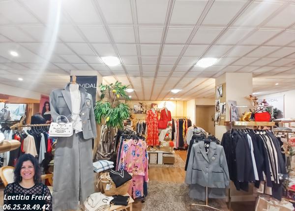 Fonds De Commerce - 200 m²