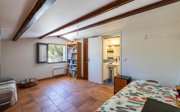 Maison à vendre    5 pièces • 146,47 m2 Nice