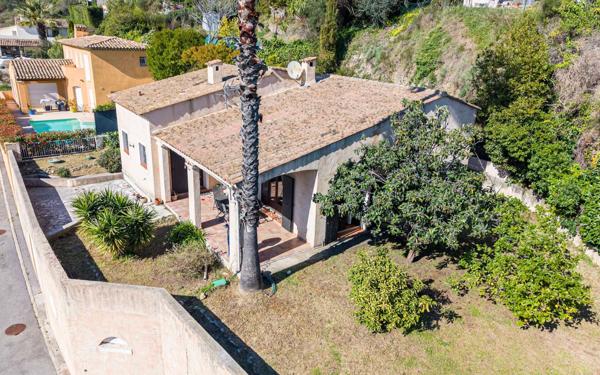 Maison à vendre    5 pièces • 146,47 m2 Nice