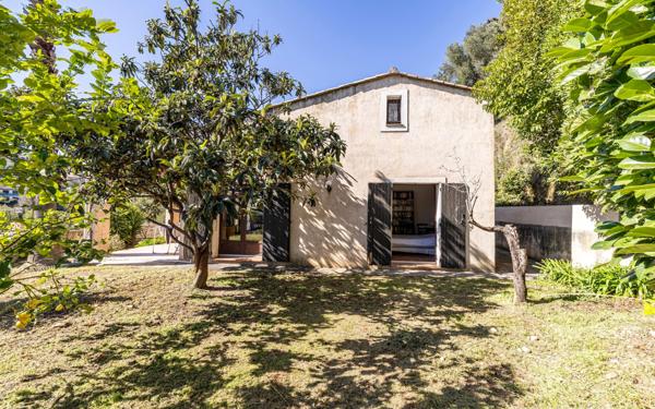 Maison à vendre    5 pièces • 146,47 m2 Nice